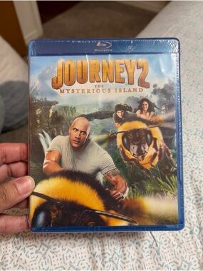 Journey 2: The Mysterious Island Blu-ray
